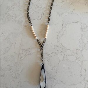 Elegant Black and Cream Necklace